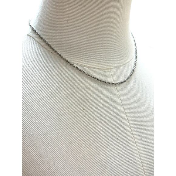Unbranded Jewelry - Silvertone Chain Necklace 16.5" plus 1.5" Extender Lobster Clasp